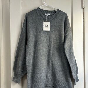 NWT!! Women’s Gray Crewneck Sweater